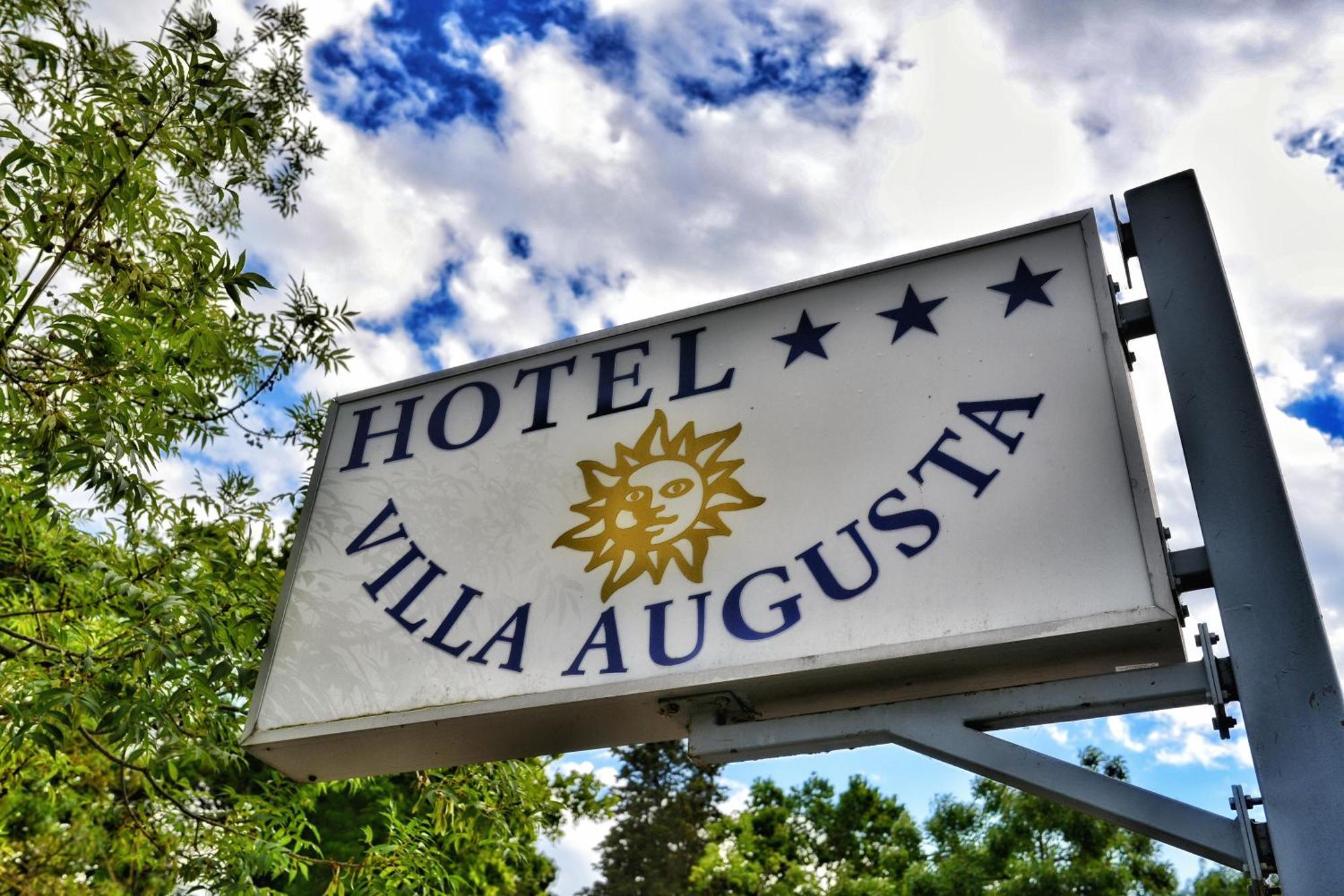 Hotel Villa Augusta Grado Buitenkant foto