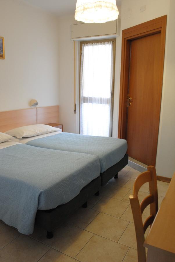 Hotel Villa Augusta Grado Buitenkant foto